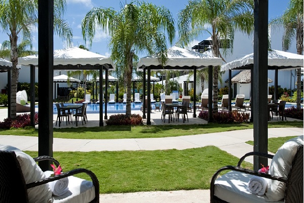 Resort View Residence patio
