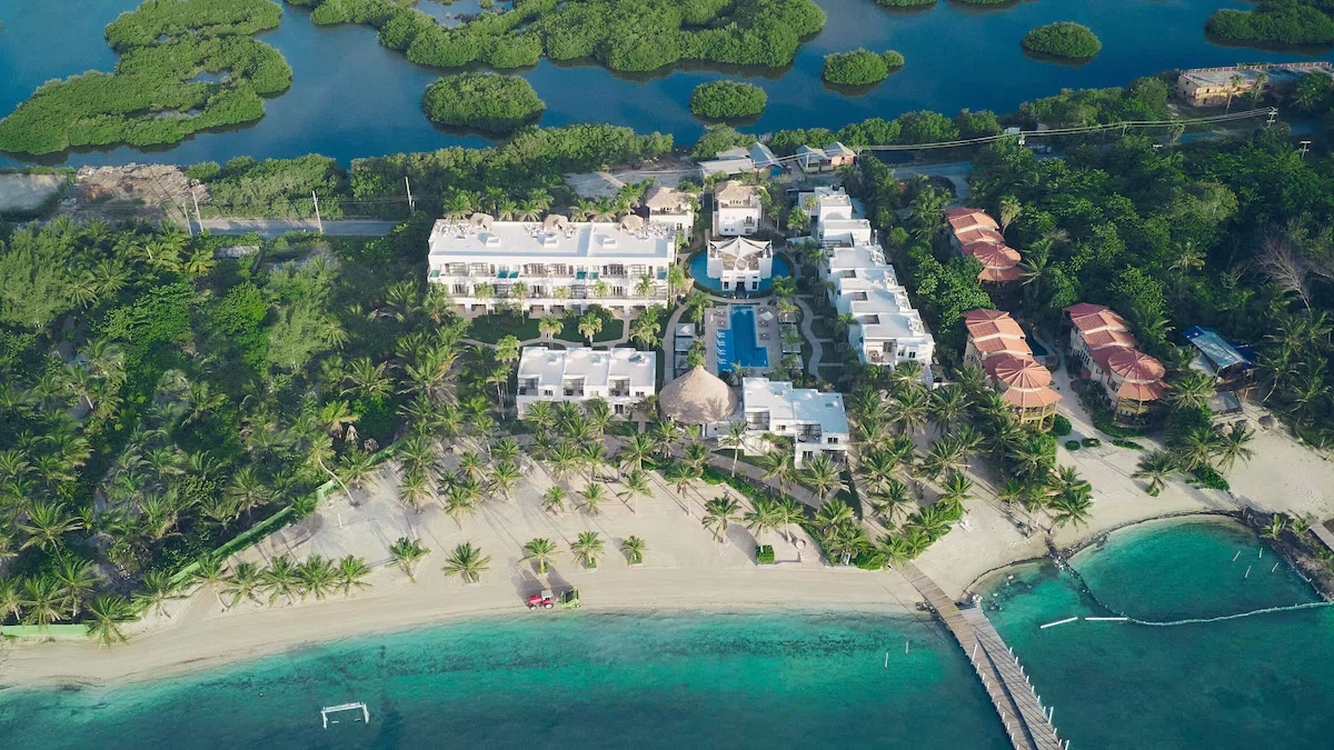 38 luxury residences